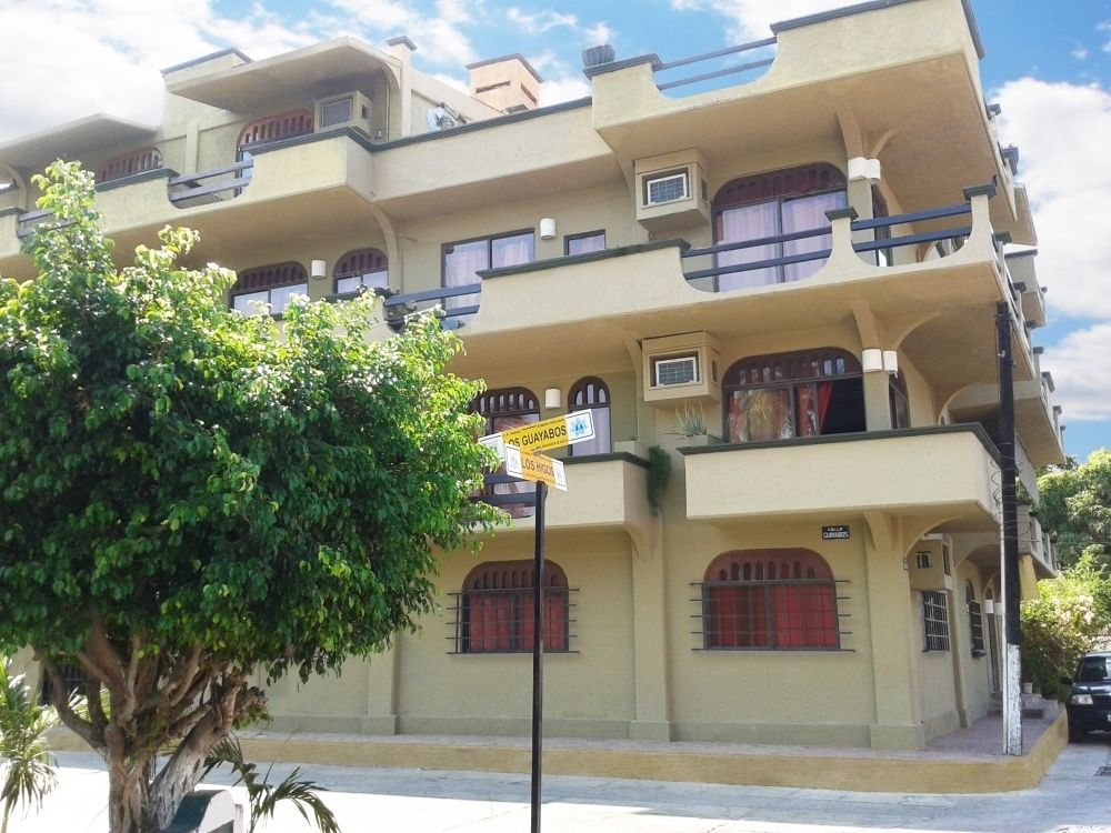 Solimar Inn Suites Zihuatanejo Exterior foto